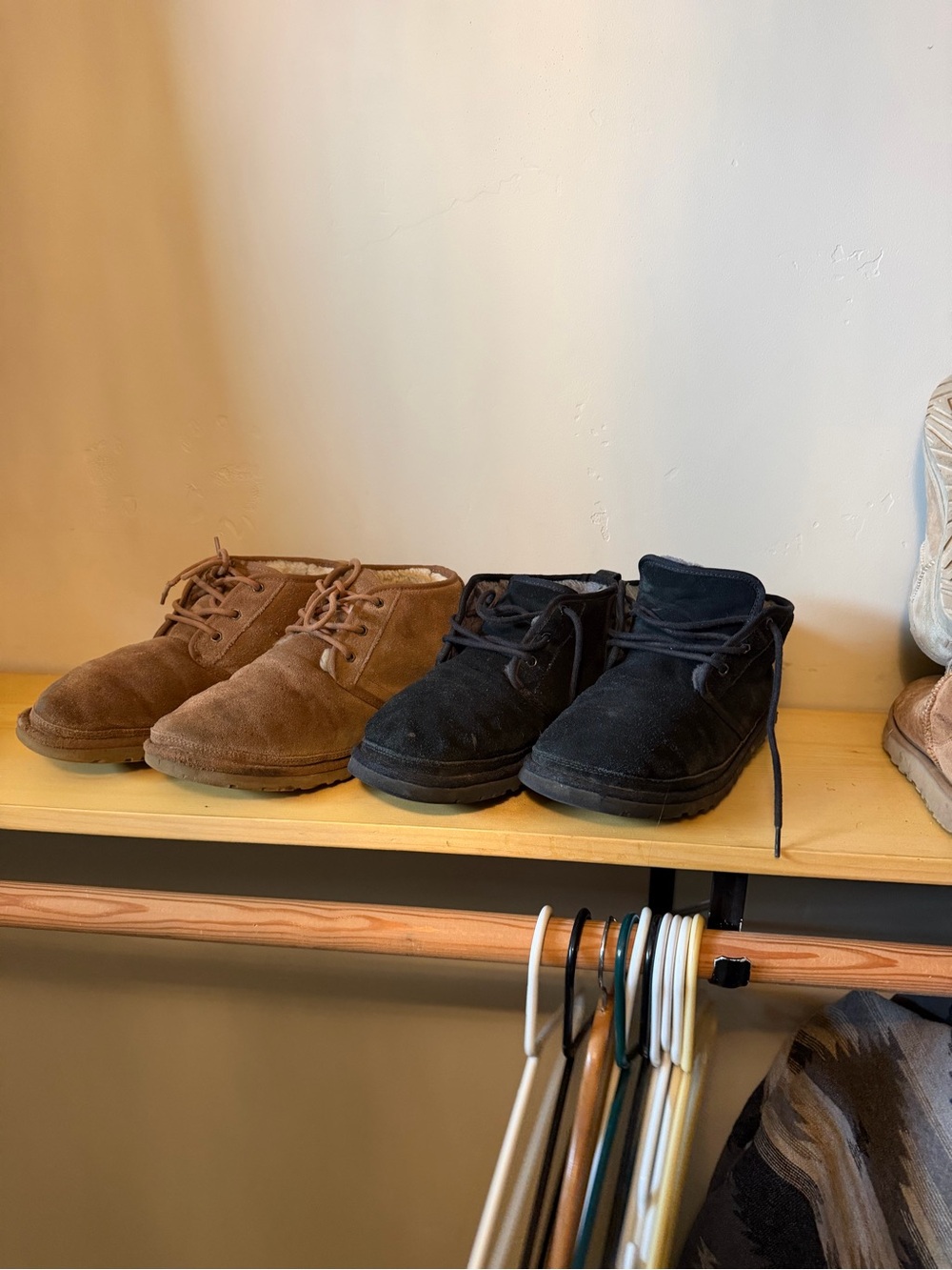 Men's Casual Suede Chukka Boots - Black and Brown